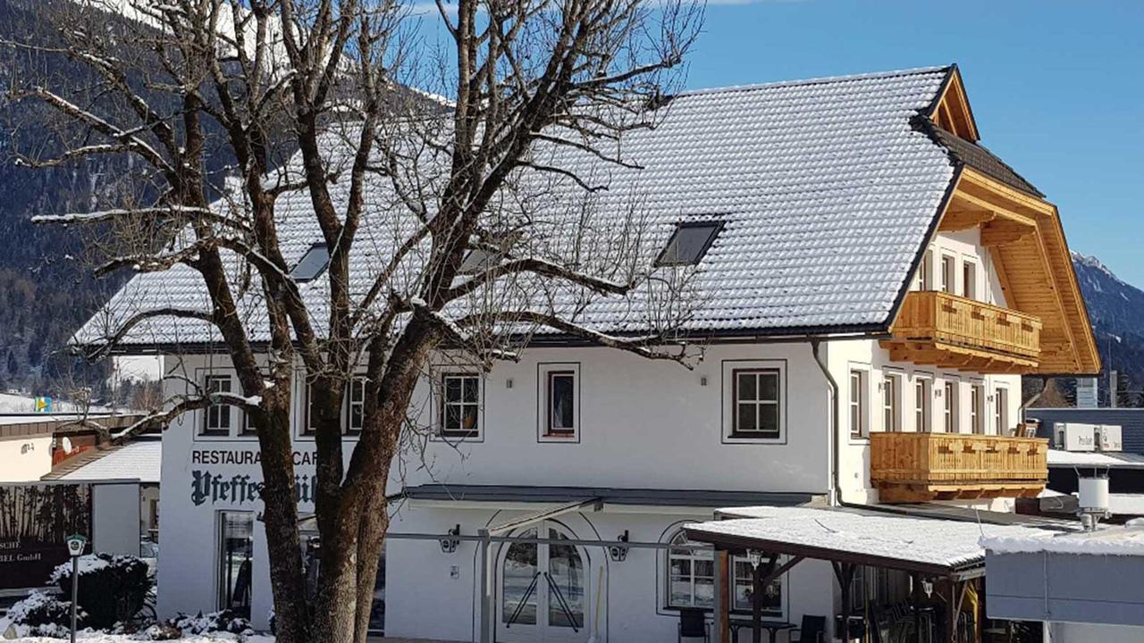 Landgasthof Pfeffermuehle Kotschach-Mauthen Bagian luar foto