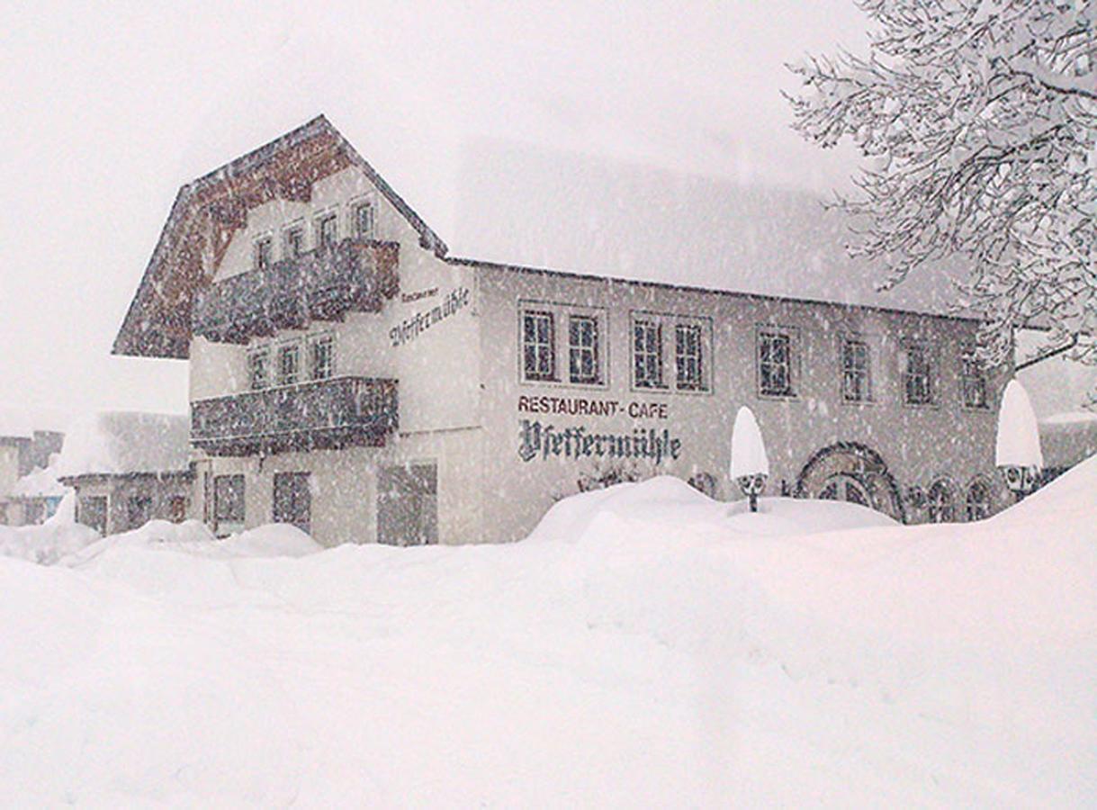 Landgasthof Pfeffermuehle Kotschach-Mauthen Bagian luar foto
