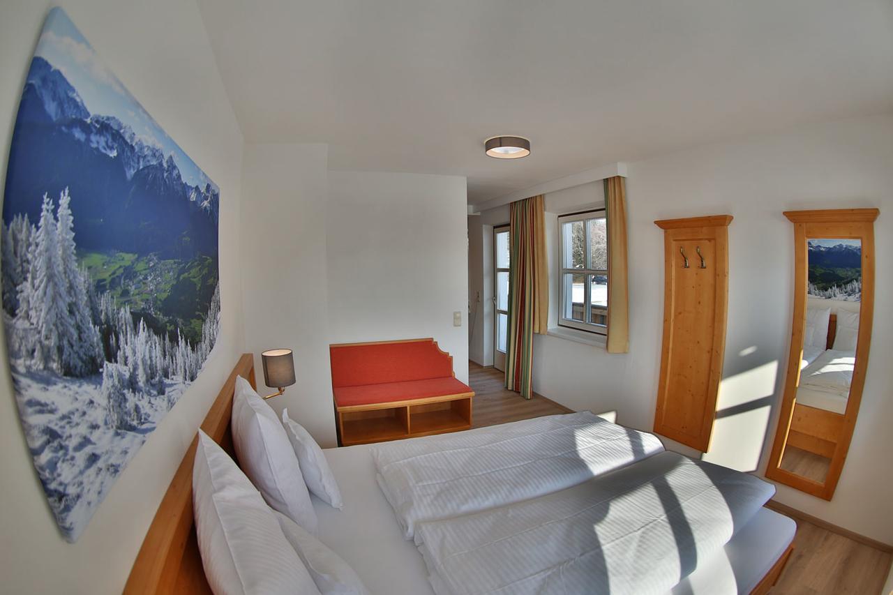 Landgasthof Pfeffermuehle Kotschach-Mauthen Bagian luar foto